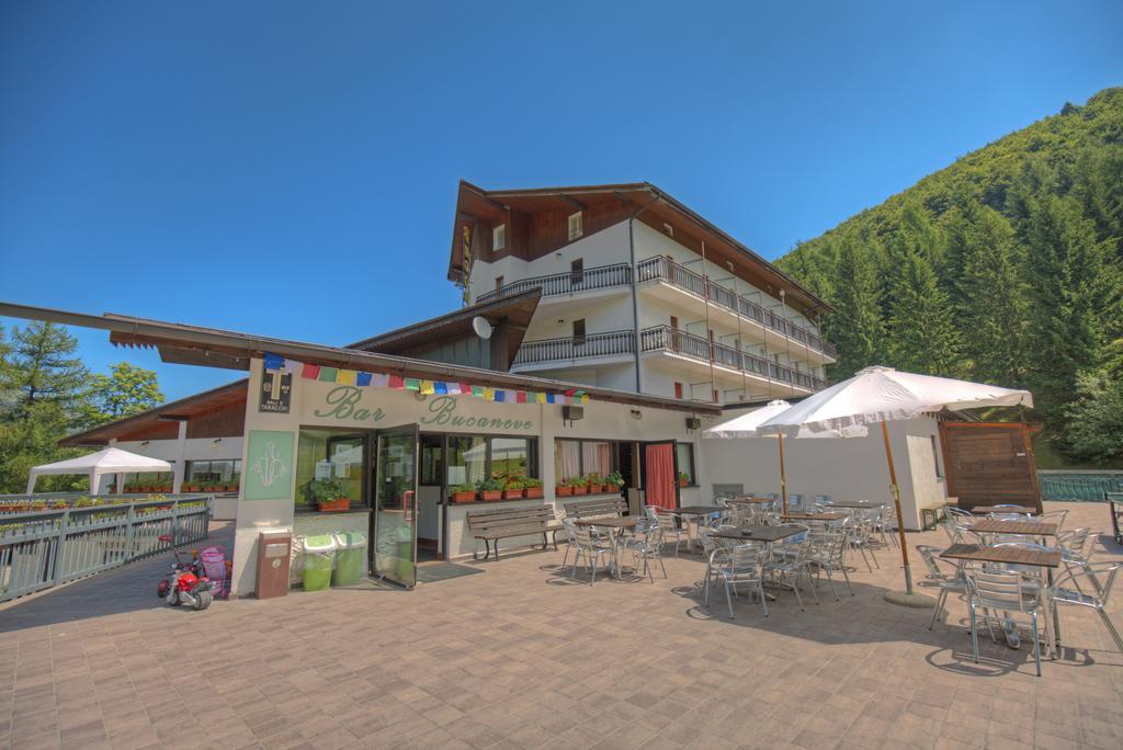 Sport & Family Hotel Bucaneve Brentonico Esterno foto