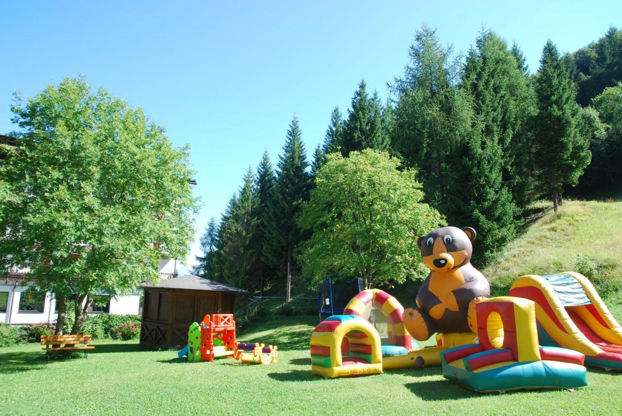 Sport & Family Hotel Bucaneve Brentonico Esterno foto